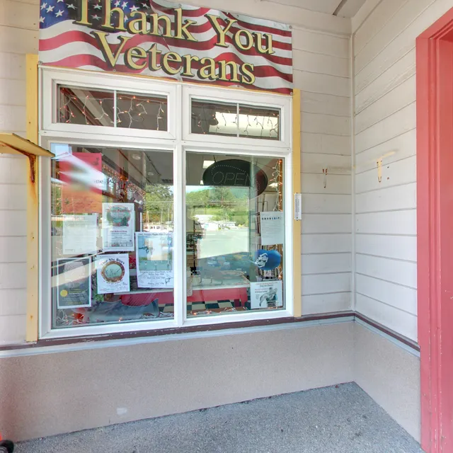 Whale's Tail Candy & Gifts