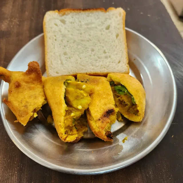 Arora Chai (Gopal Hotel)