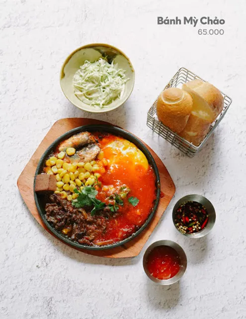 Nhím's Mama Bistro | Saigon local food