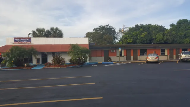 Candlelight Inn St. Petersburg