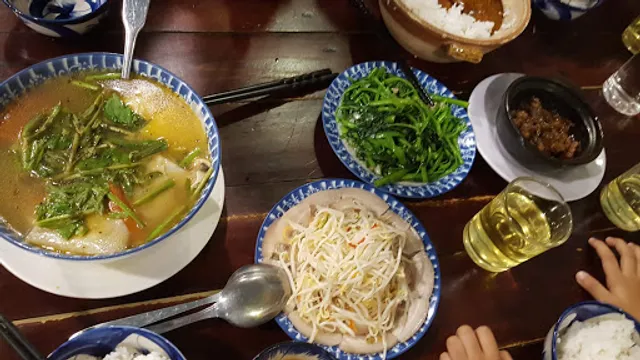 Cửa hàng Ăn uống Mậu Dịch 1986