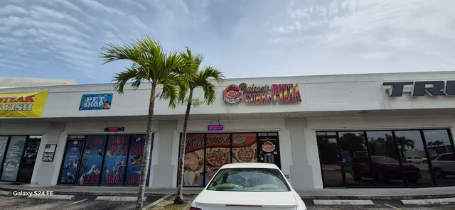 Dairon’s Cuban Pizzeria