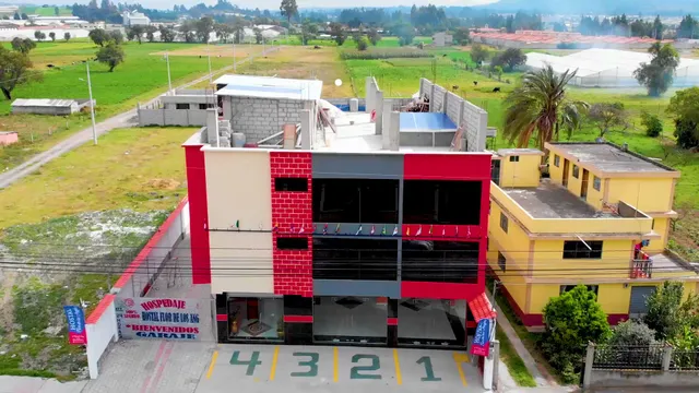 Hostal Flor de los Angeles Salcedo