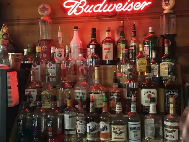 Victory Lap Pub & Grub