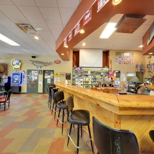 Woodeye's Bar and Grill