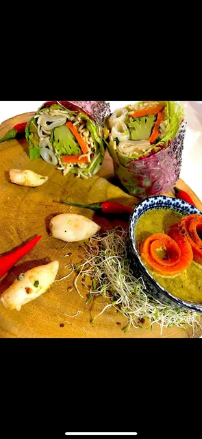 Chez Shirley My Rolls Dijon