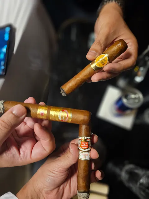 La Casa Del Habano - JBR