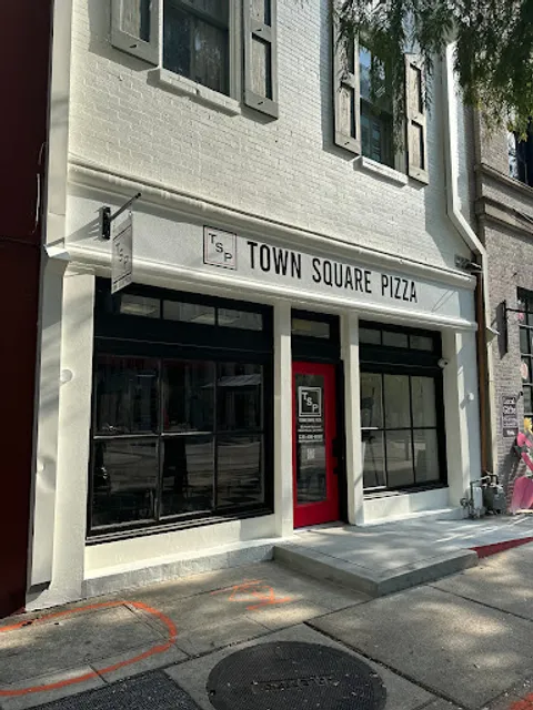 Town Square Pizza