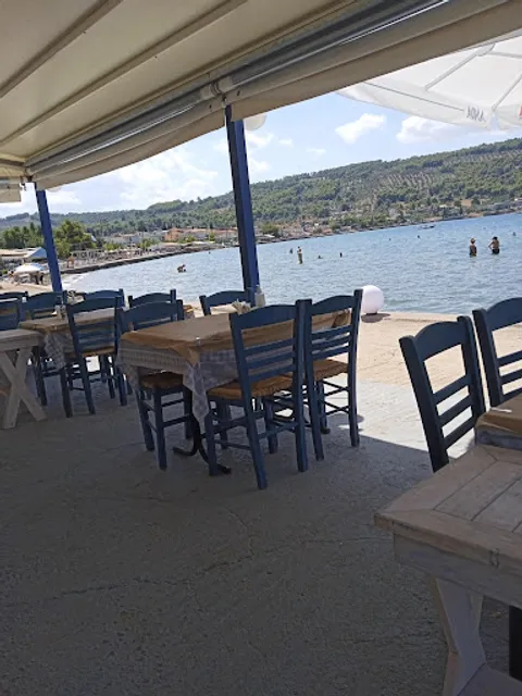 Fish Taverna Vythos