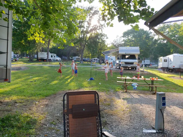 Pulaski County Park Campground & Boat Ramp