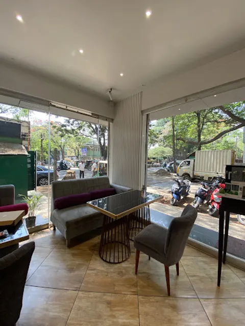 Aubree @Sadashivanagar