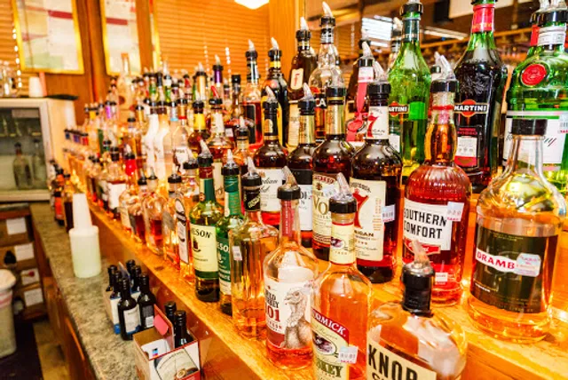 Fiasco Cocktails & Sports Bar