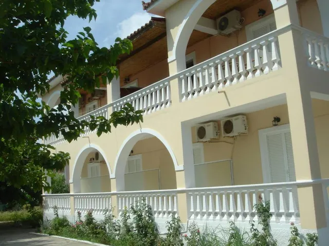 Rallou Rooms and Appartments