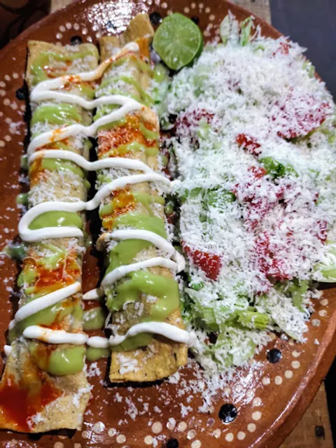 Cenaduria Nacha El Fuerte