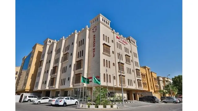 OYO 240 Roshan Gulf Hotel Suites