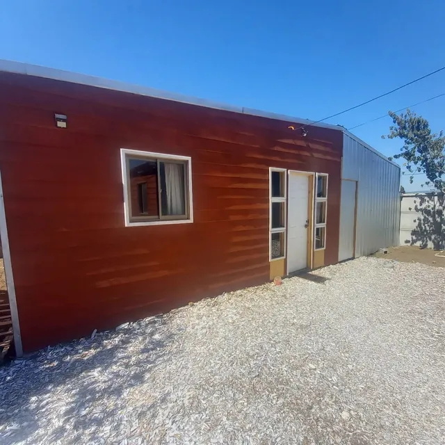 cabaña, con tinajas coronel