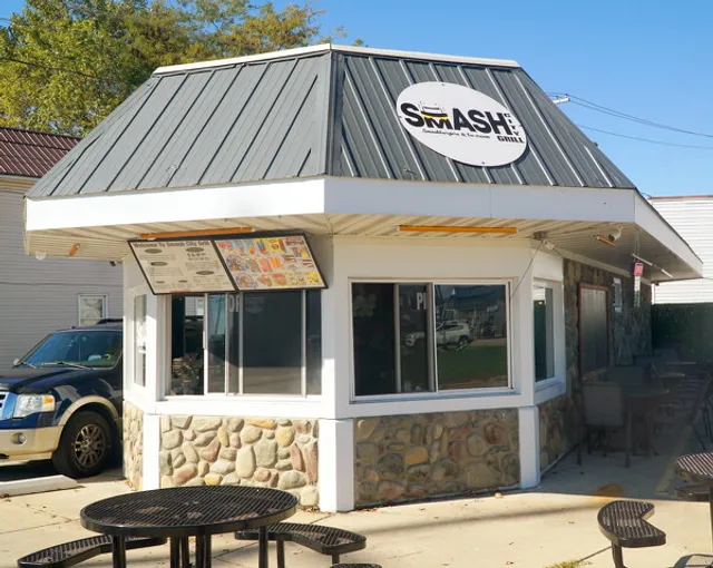 Smash City Grill