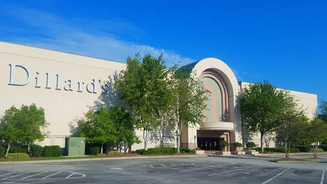 Dillard's