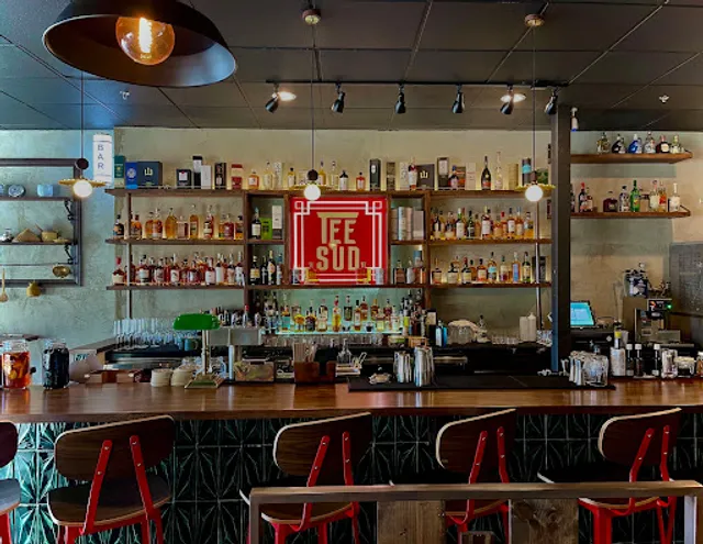Tee Sud Thai Rustic and Bar