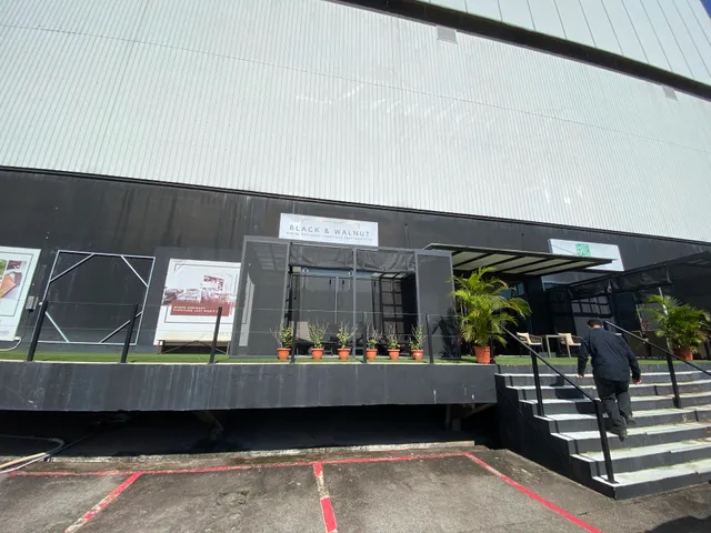 Boulevard Outdoor Inspirations (Keppel)