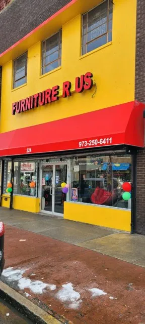 FURNITURE R US