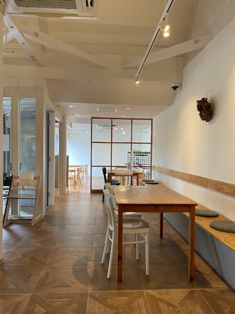 ライフスタイルショップ&ダイニング COMO