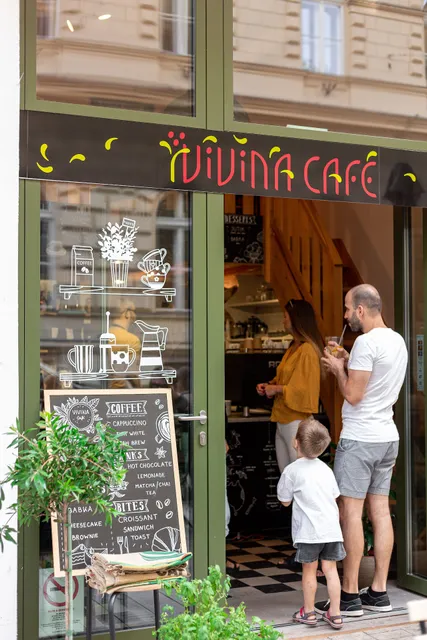 VIVINA'S Café & Roastery - coffee, brunch and more