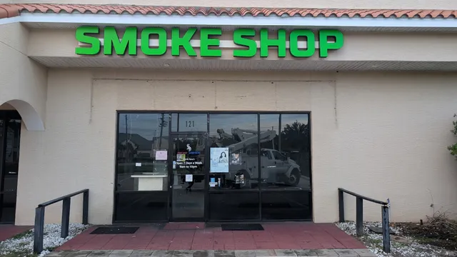 Revo Smoke shop 2
