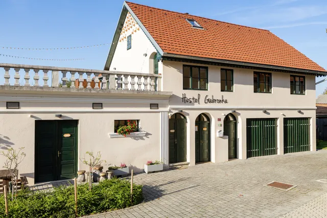 Hostel Gabronka