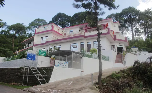 OYO Hotel Natures Resort