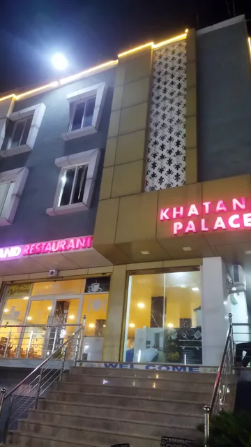 Hotel Barsana Palace