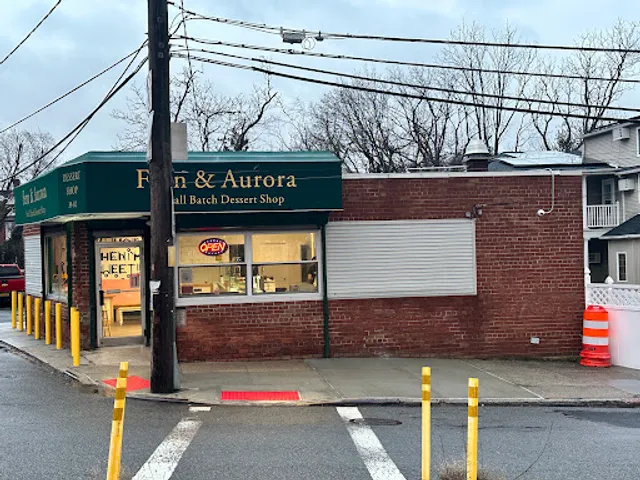 Fern & Aurora Dessert Shop