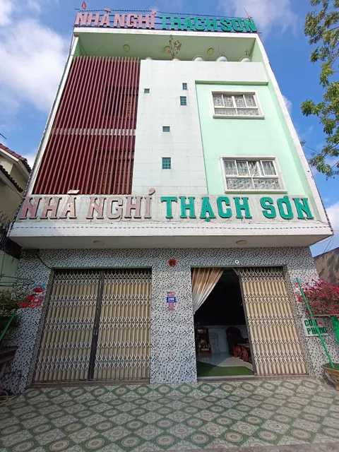 Nhà Nghỉ Thạch Sơn