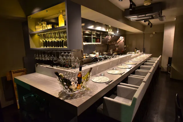 Global French Kitchen 雫