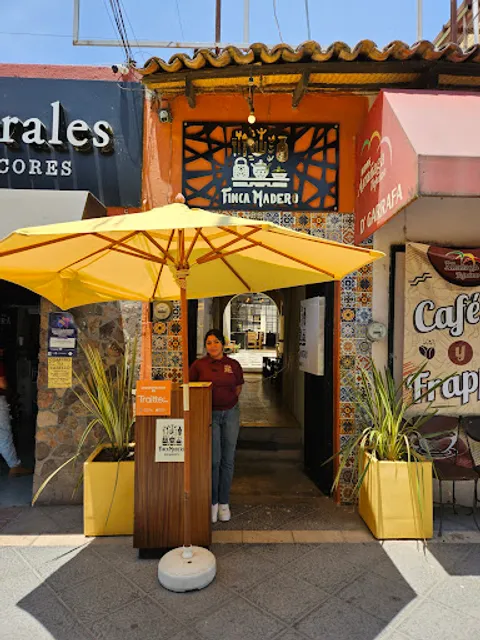 Finca Madero (Desayunos Buffet y a la Carta)