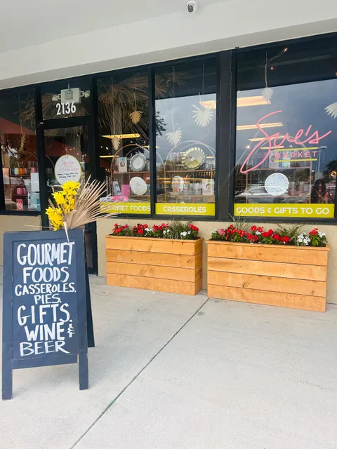 Sue's Market