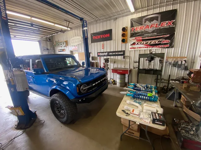 Expedition Vehicle Outfitters