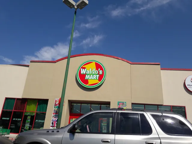 Waldo's Guerrero Nuevo Laredo (TAMS)