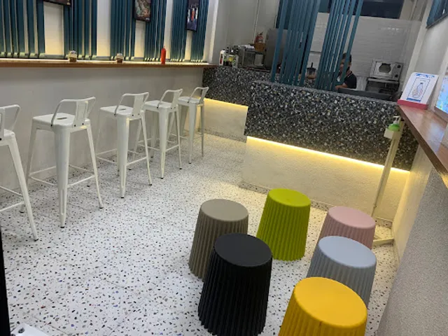 Yo Frankie - Best cafe in Gotri, Vadodara