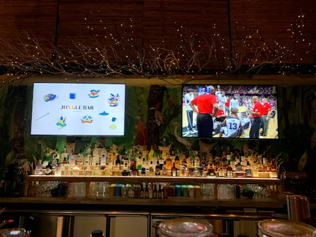 Jungle Bar by PIOPIO