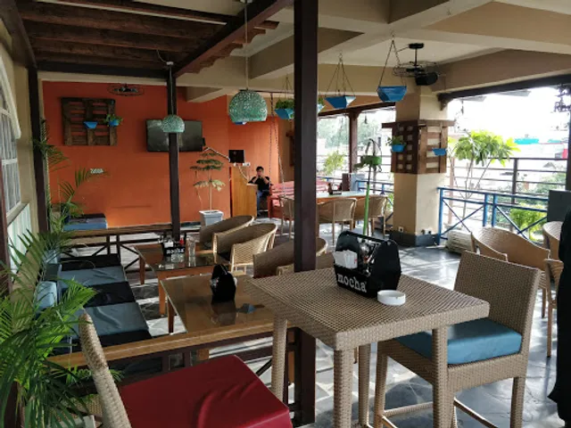 mocha cafe & bar