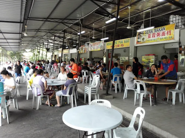 Raub Bukit Koman Food Court