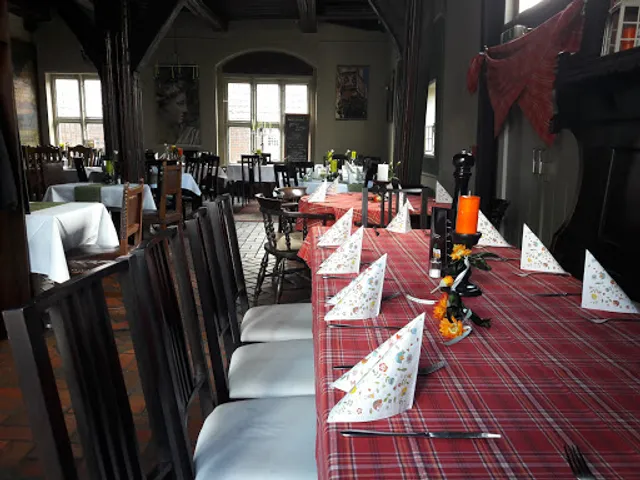 Grieche im Ratskeller