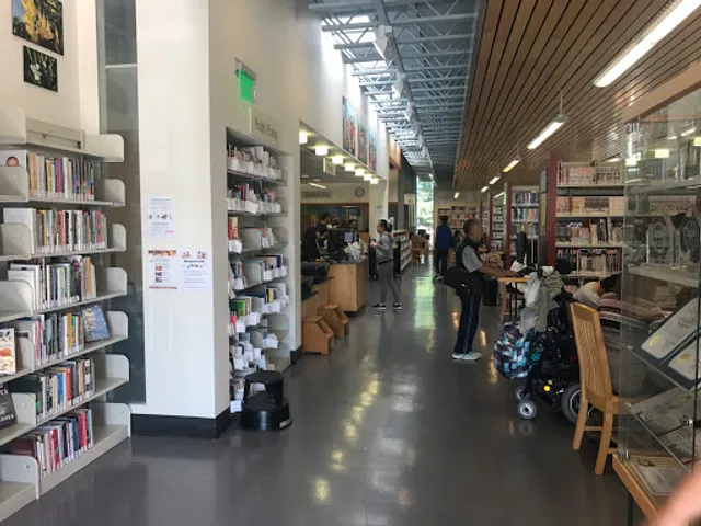 Portola Branch Library