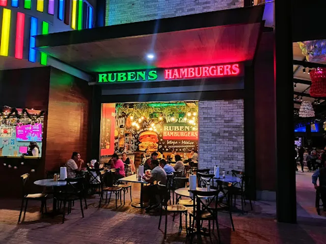 Ruben´s Hamburgers Go Outlet Cuernavaca