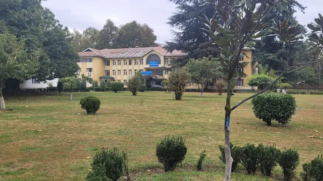 Zabarwan Guest House