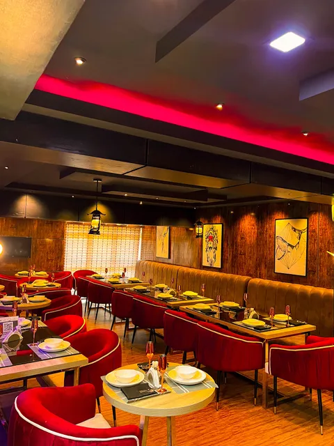 Crossover Restaurant