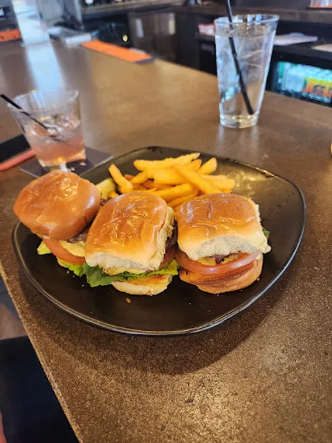 MOTOR Bar and Restaurant