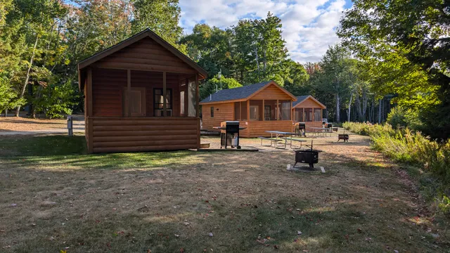 Smuggler's Den Campground