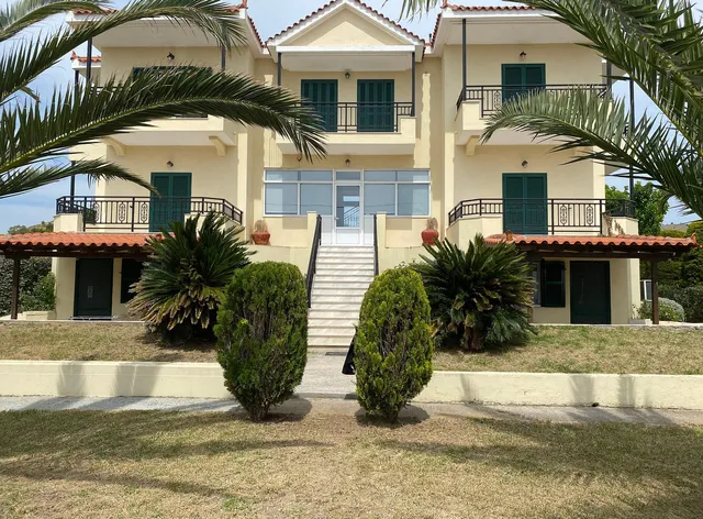 Aristi Studio Apartments